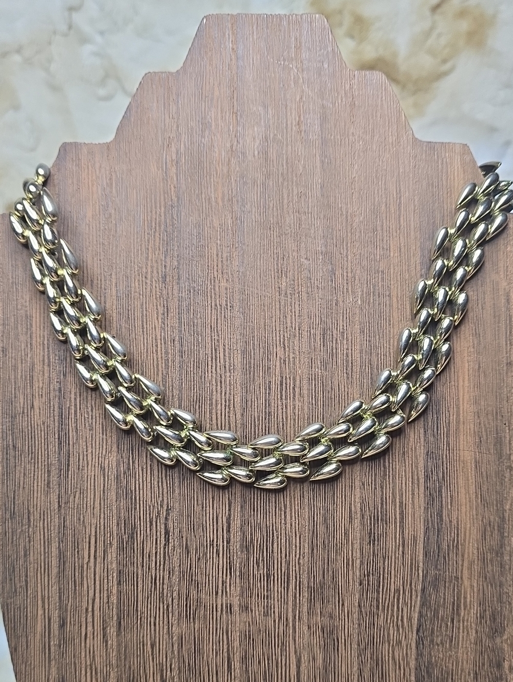 Mid-Century Multi-Strand Teardrop Collar / Choker Necklace Gold-tone 16 ", Vtg